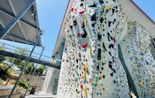 Neue Kletterrouten an der Outdoorwand