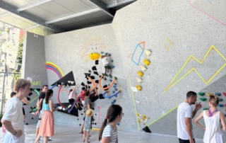 Teilnehmende beim Funcup Bouldern Familycup