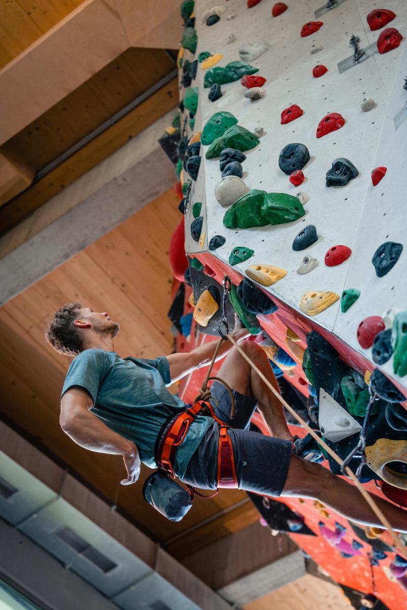 DAV_Shop_Kletterhalle_all-27-1200px